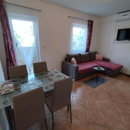 Memic 100m Od Mora Apartman Poreč