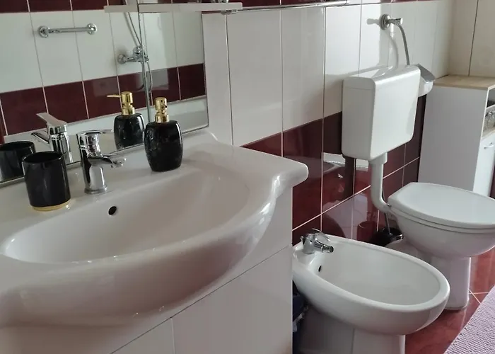 Apartman Memic 100m Od Mora *