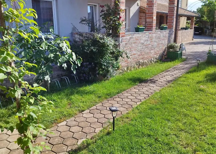 Memic 100m Od Mora Apartman