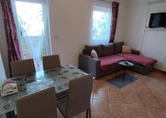 Memic 100m Od Mora Apartman Poreč
