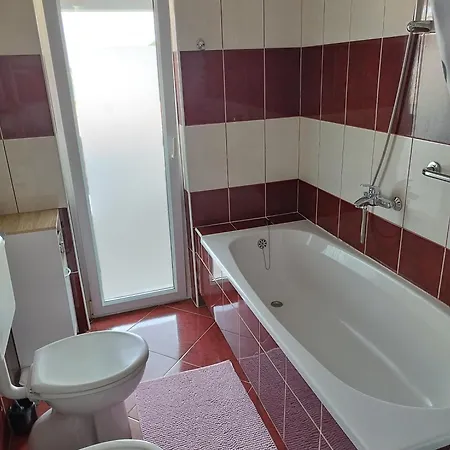 Apartment Memic 100m Od Mora *