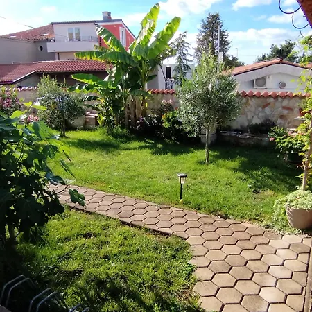 Memić 100m Od Mora *