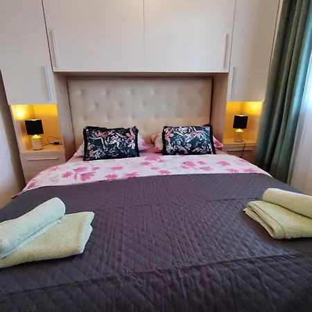 Memic 100m Od Mora Poreč