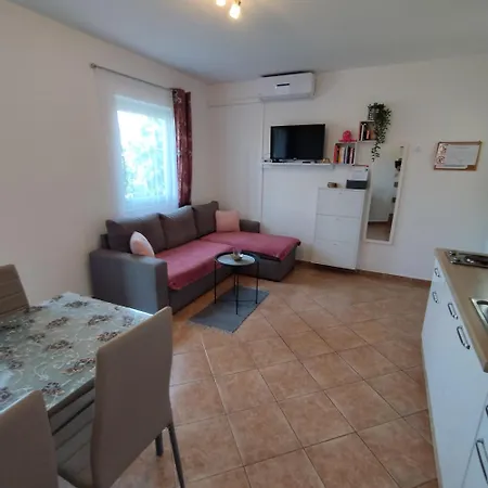 Apartment Memic 100m Od Mora *
