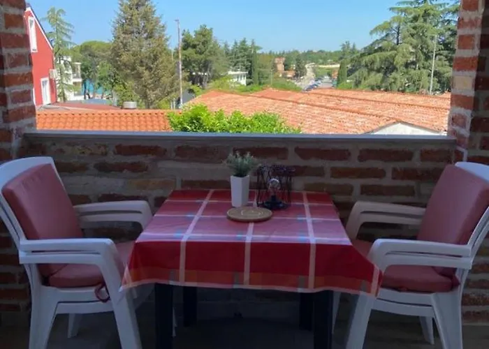 Memic 100m Od Mora Poreč