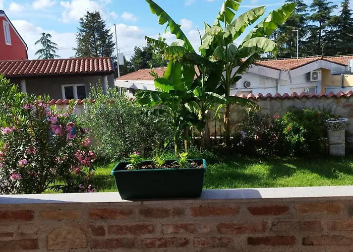 Apartmán Memic 100m Od Mora