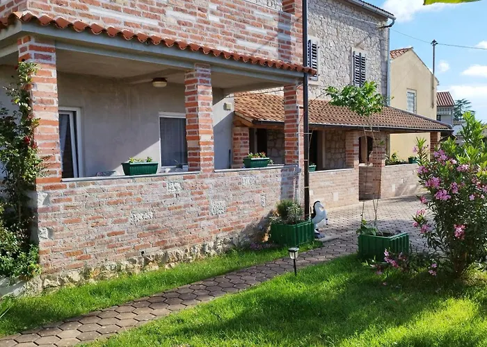 Memic 100m Od Mora Apartmán