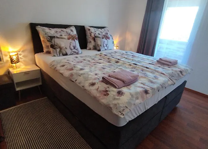 Memic 100m Od Mora * Пореч